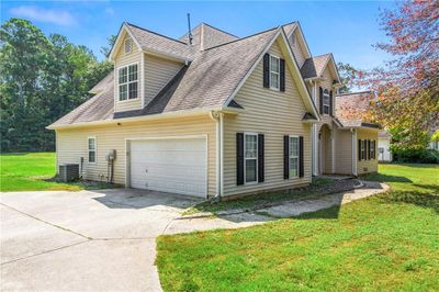 12680 Simmons Road, House other with 4 bedrooms, 2 bathrooms and 8 parking in Hampton GA | Image 3