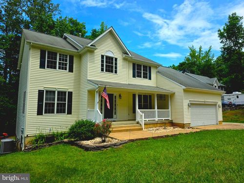 6338 Wheeler Dr, KING GEORGE, VA, 22485-7143 | Card Image