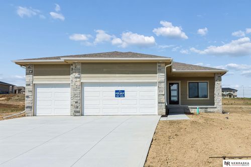 8706 Reed St, Papillion, NE, 68046-5114 | Card Image