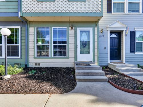 1381 Beacon Hill Dr, Taylorsville, UT, 84123-4387 | Card Image