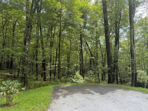 112 Uplands Road, Cashiers, NC, 28717 | Card Image