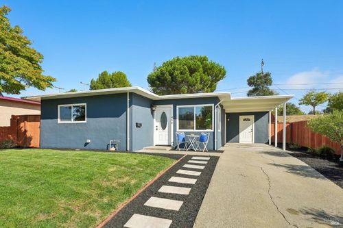 456 La Jolla Street, Vallejo, CA, 94591 | Card Image