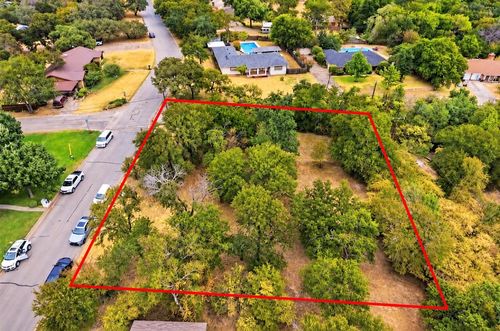 201 Lakeridge Rd, Lakeside, TX, 76108-9429 | Card Image
