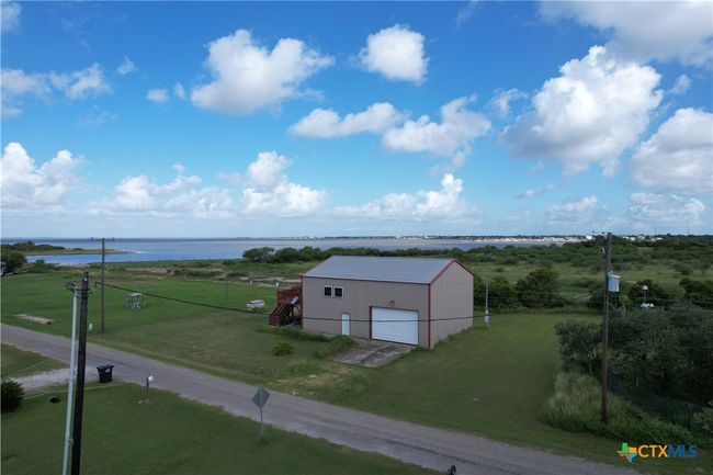 700 Swan Point Marina Rd, House other with 3 bedrooms, 3 bathrooms and null parking in Seadrift TX | Image 6