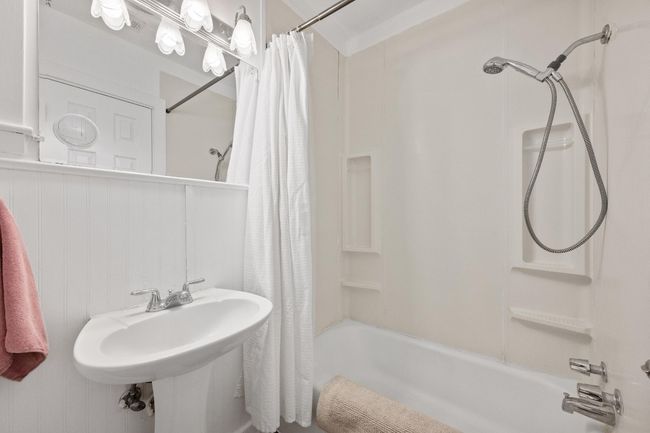 1906 Paige St, House other with 3 bedrooms, 2 bathrooms and null parking in Georgetown TX | Image 14