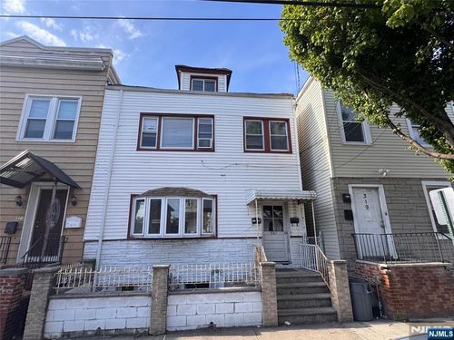 321 S 5th St, Elizabeth, NJ, 07206-1008 | Card Image