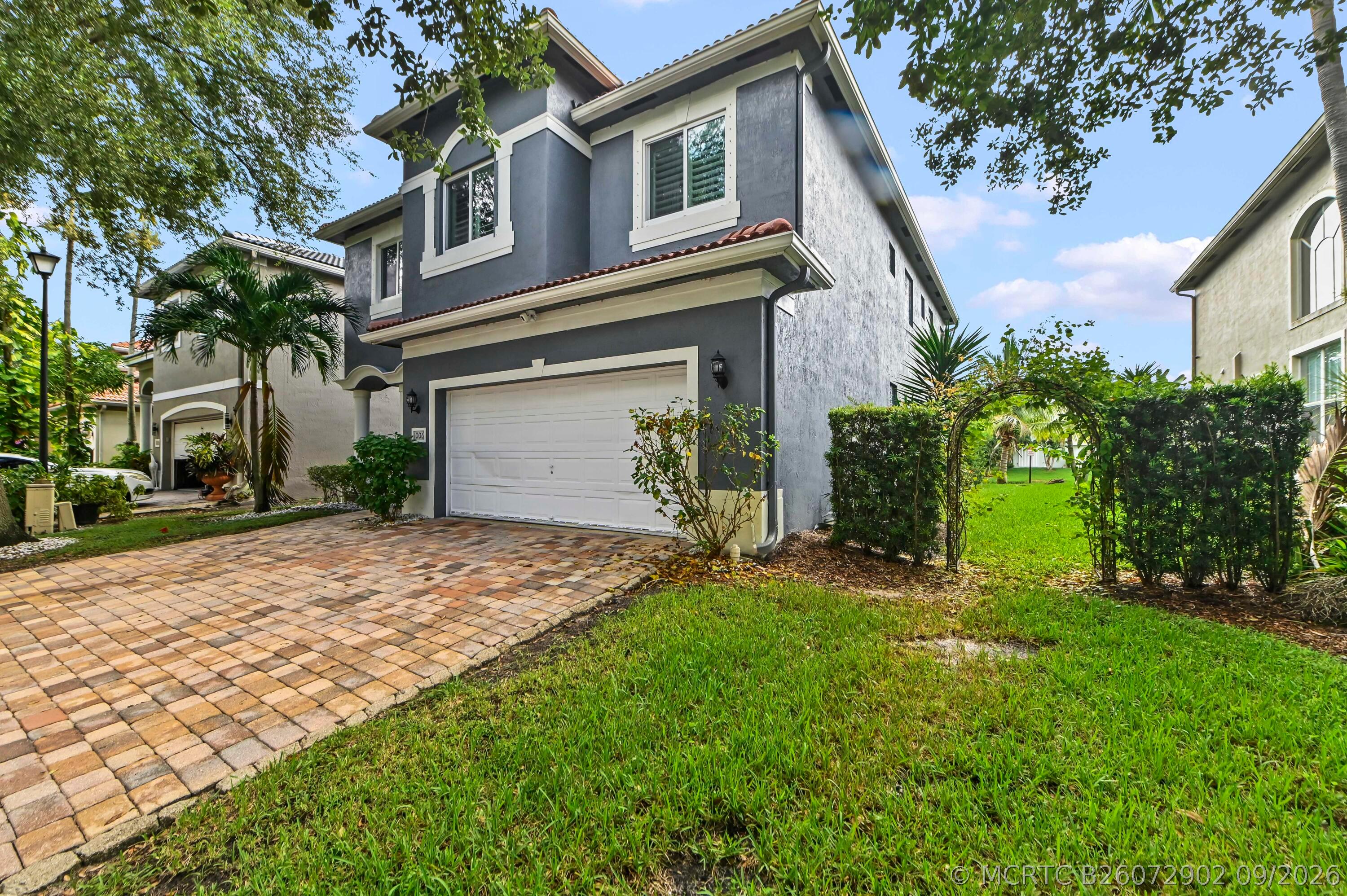 Residential in Riviera Beach 2