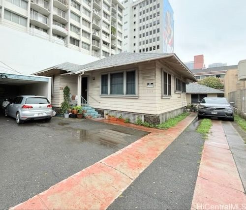 1119 Young St, Honolulu, HI, 96814-1986 | Card Image