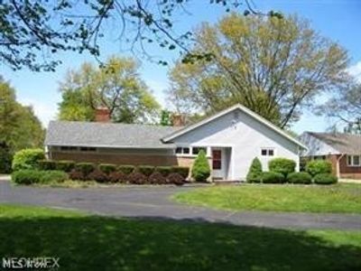 View of front of house featuring a front lawn | Image 1