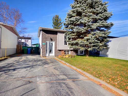 301 Rue Courchesne, Val-D'or, QC, J9P5R9 | Card Image