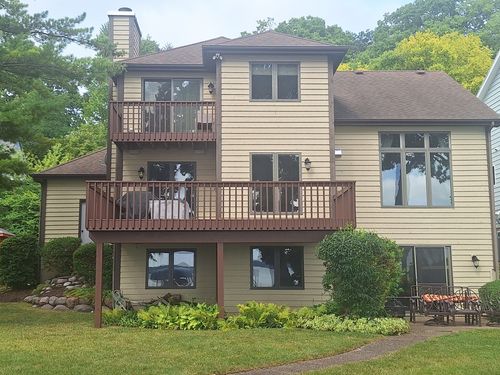 171 Waltonian Ter, Fox Lake, IL, 60020-1316 | Card Image