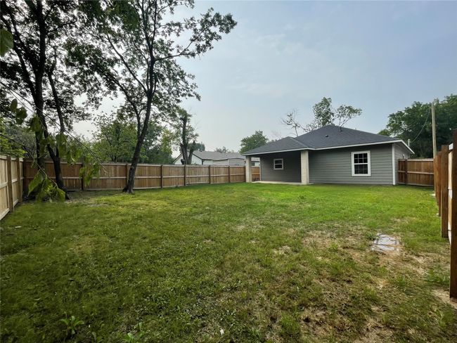 View of yard | Image 38
