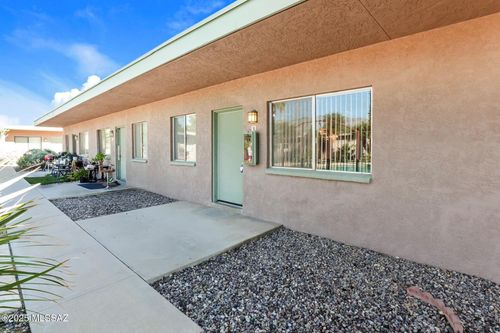 m-1518 E Hedrick Dr, Tucson, AZ, 85719-2701 | Card Image