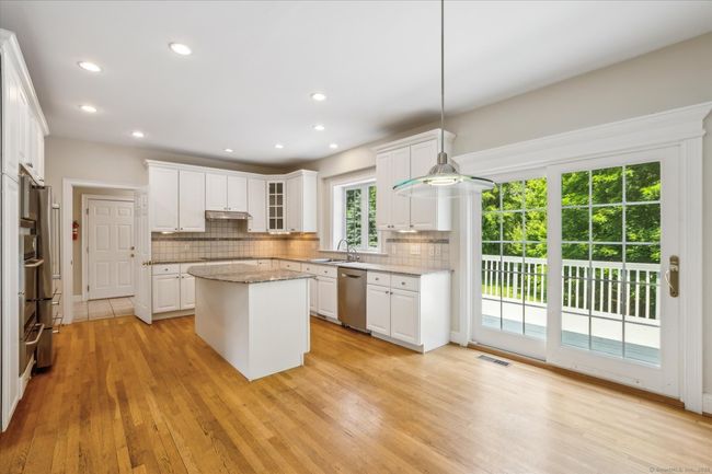 40 Wilders Pass, House other with 4 bedrooms, 5 bathrooms and 4 parking in Canton CT | Image 13