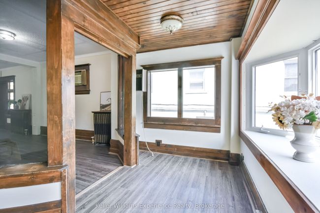 342 King St, Home with 0 bedrooms, 0 bathrooms and 4 parking in Midland ON | Image 18