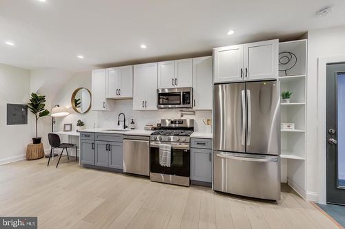 apt-2-428 Evarts St Ne, WASHINGTON, DC, 20017-1259 | Card Image