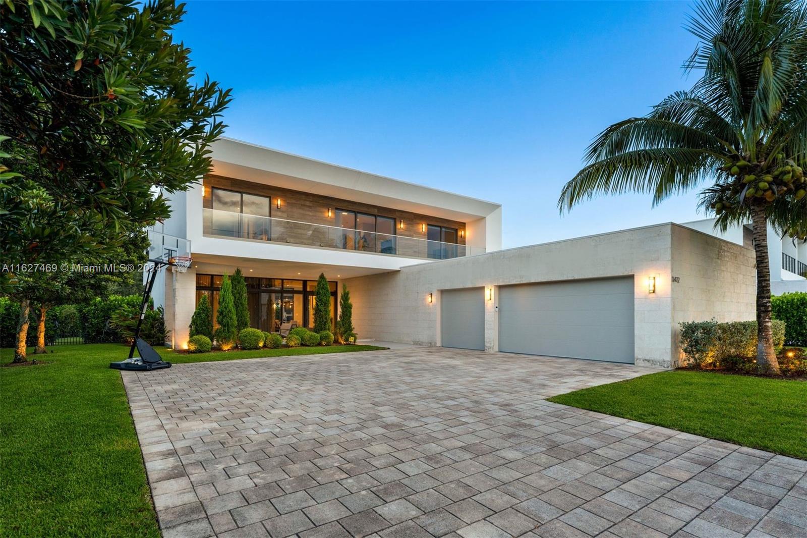 Botaniko Dr, Weston, FL 33326
