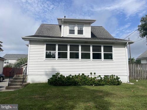 4 Oakmont Ave, WILMINGTON, DE, 19804-3216 | Card Image