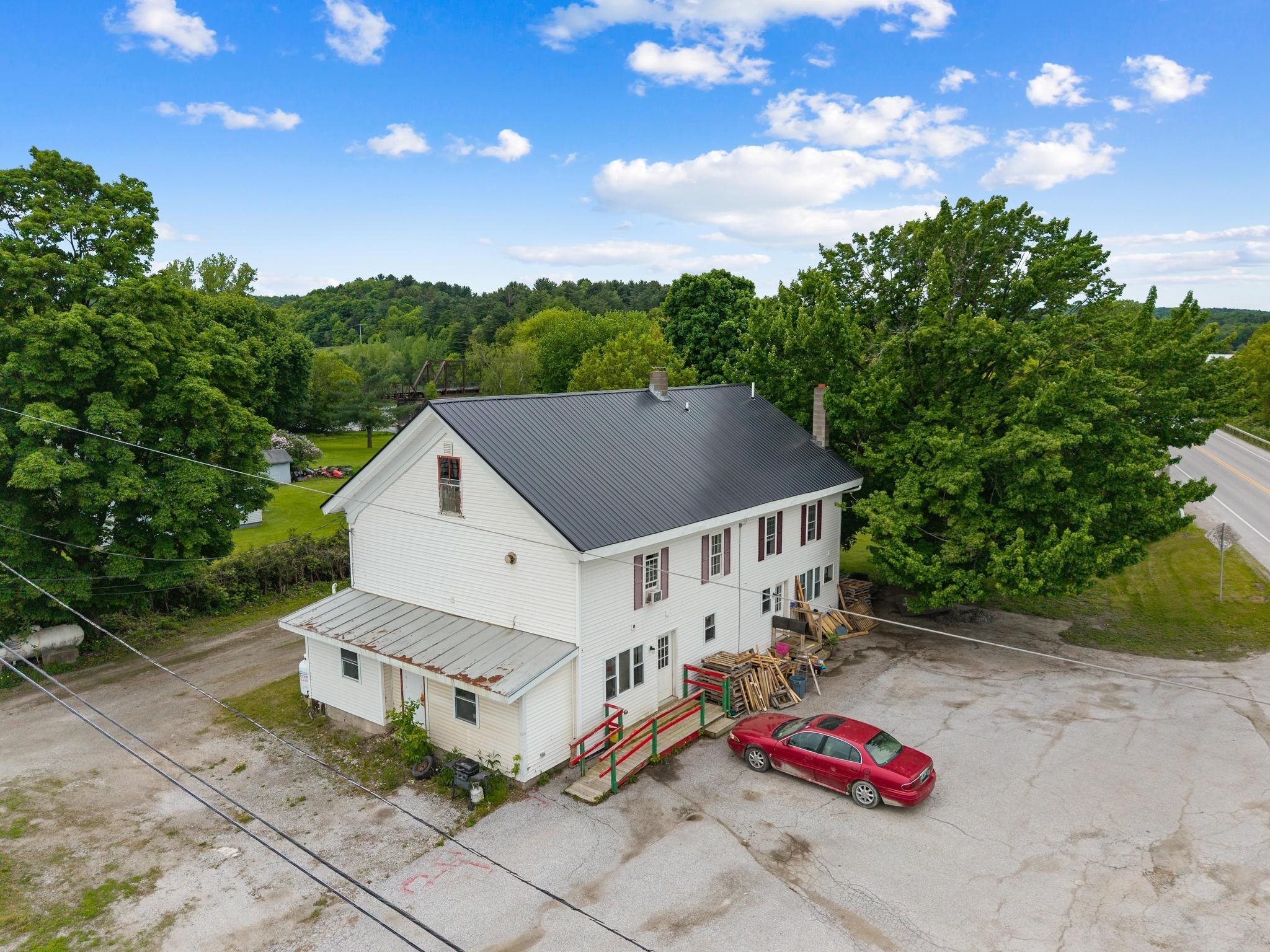 4232 Vt Route 105, Sheldon, VT 05483