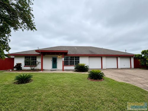 1647 Michigan Ave, Port Isabel, TX, 78578-4624 | Card Image
