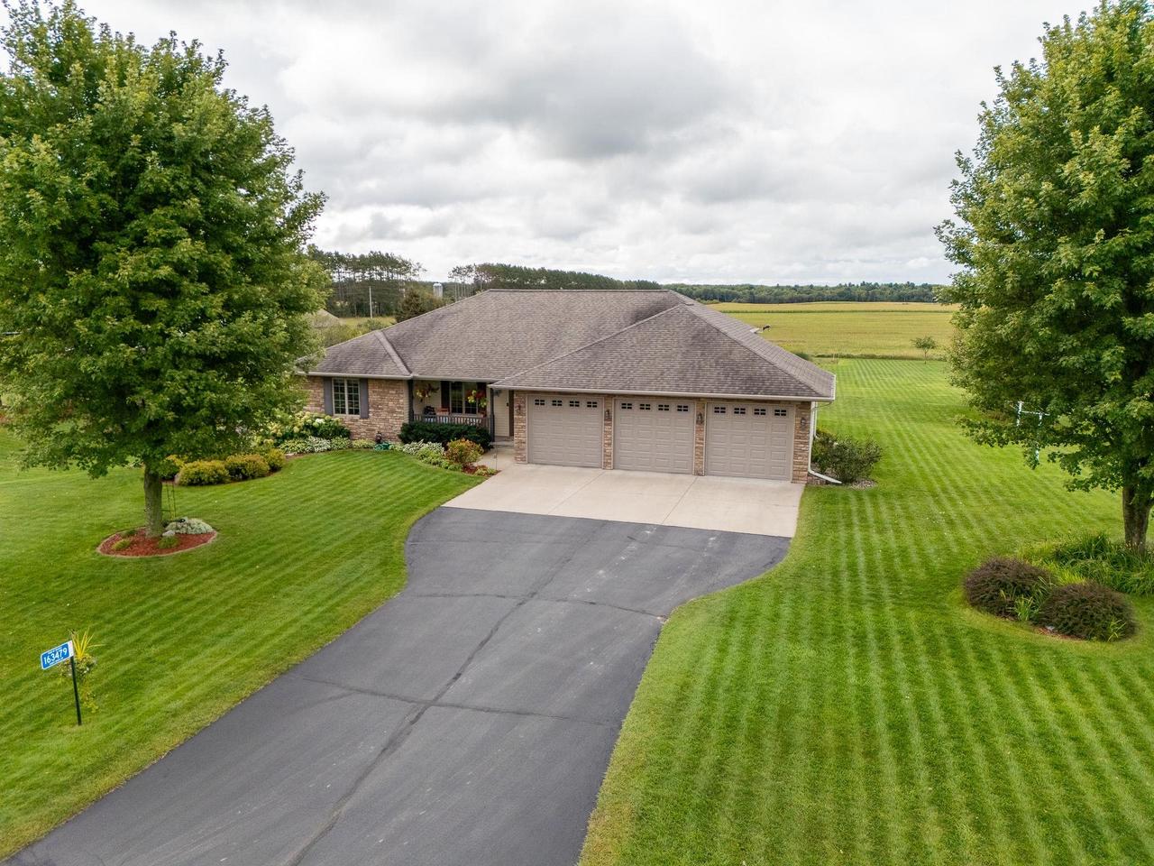 Sandy Banks Dr, Wausau, WI 54403