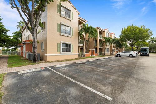 1032-6500 Nw 114th Ave, Doral, FL, 33178-4581 | Card Image