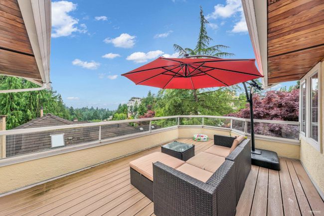 5367 Westhaven Wynd, House other with 6 bedrooms, 5 bathrooms and 4 parking in West Vancouver BC | Image 1