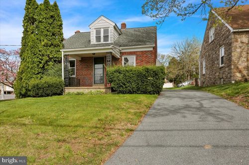 3611 Kutztown Rd, Reading, PA, 19605-1841 | Card Image