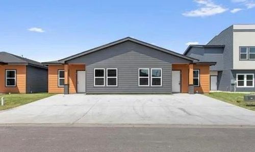 b-4984 Alexa Rd, Brownsville, TX, 78521-1486 | Card Image