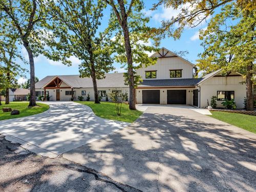 102 Shadywood Pl, Enchanted Oaks, TX, 75156-9040 | Card Image