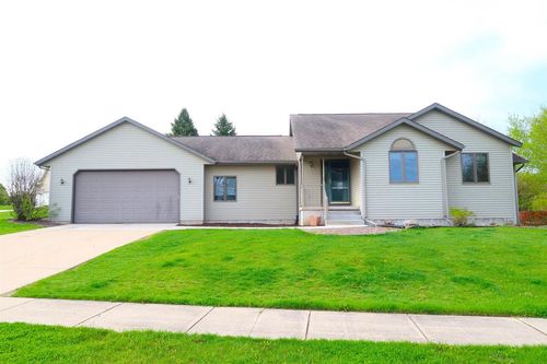 6788 Bootmaker Way, Windsor, WI, 53598-9630 | Card Image