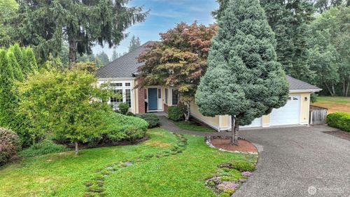 24356 Se 43rd Pl, Sammamish, WA, 98029-7541 | Card Image