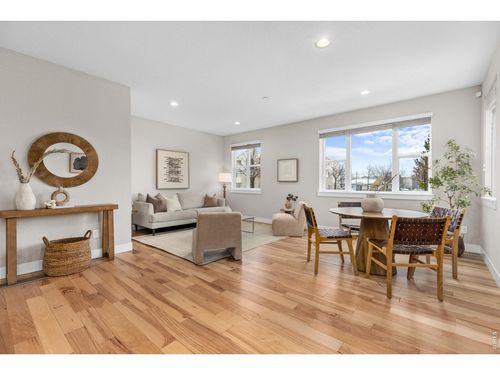 653 Grandview Mdws Dr, Longmont, CO, 80503-9440 | Card Image