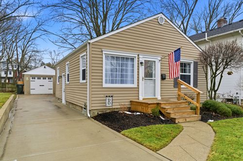 53 E Beechwold Blvd, Columbus, OH, 43214-2105 | Card Image