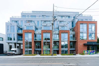 605 - 57 Brock Ave, Condo with 2 bedrooms, 2 bathrooms and 1 parking in Toronto ON | Image 1