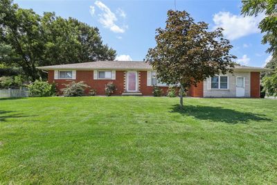 815 S Walnut Street, House other with 4 bedrooms, 1 bathrooms and 2 parking in Breese IL | Image 1