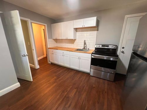 4-41 Park St, Dover, NH, 03820-3174 | Card Image