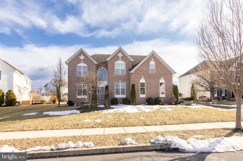 7266 Cedar Rd, Macungie, PA, 18062-8163 | Card Image