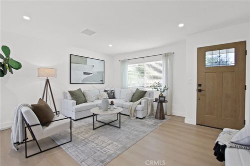 15062 Baylor Cir, Huntington Beach, CA, 92647-2525 | Card Image