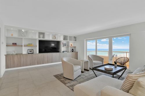 apt-802-600 S Ocean Blvd, Boca Raton, FL, 33432-6243 | Card Image