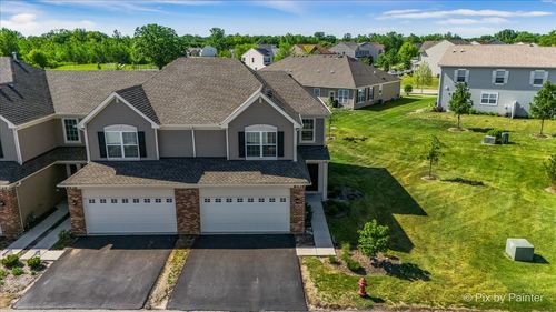 8538 Stillwater Rd, Wonder Lake, IL, 60097-8914 | Card Image