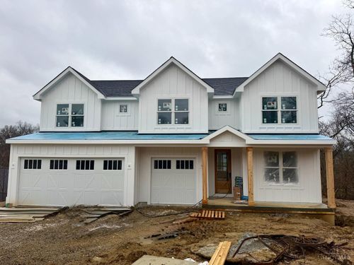 2121 Clough Chase Dr, Cincinnati, OH, 45244-3094 | Card Image