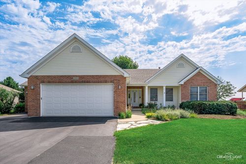 1310 Arneita St, Sycamore, IL, 60178-1155 | Card Image