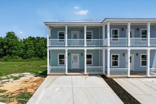 78 Oak Alley Ln, Long Beach, MS, 39560-8001 | Card Image