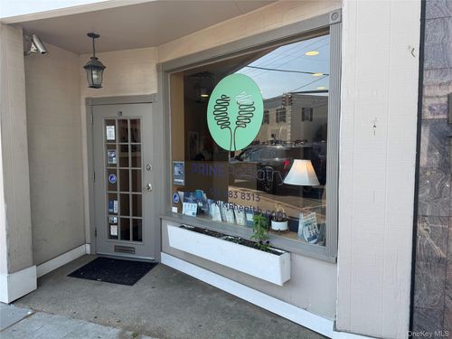 b-36 Main St, Port Washington, NY, 11050-2919 | Card Image