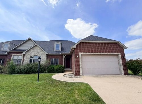 3813-3813 Liberty Cir, Champaign, IL, 61822-9681 | Card Image