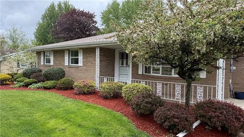 195 Donald Rd, Hermitage, PA, 16148-3555 | Card Image