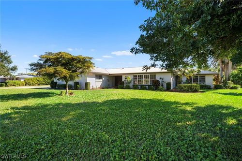 5091 Westminster Dr, FORT MYERS, FL, 33919-1945 | Card Image