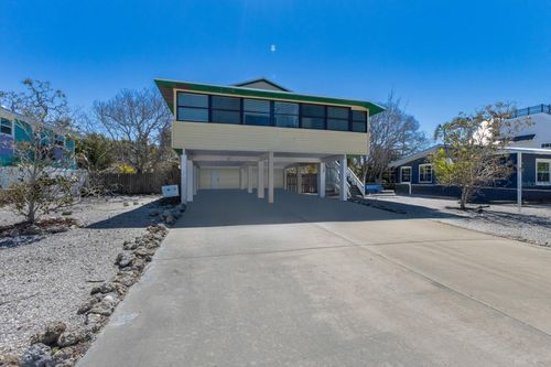 313 Magnolia Ave, Anna Maria, FL, 34216 | Card Image