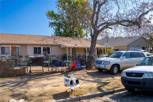 5875 Challen Ave, Riverside, CA, 92503-1861 | Card Image